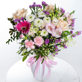 Bouquet 'Gentle day' - order and send for 37 $ with same day